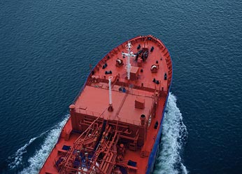 Продан первый газовый двигатель для судов
